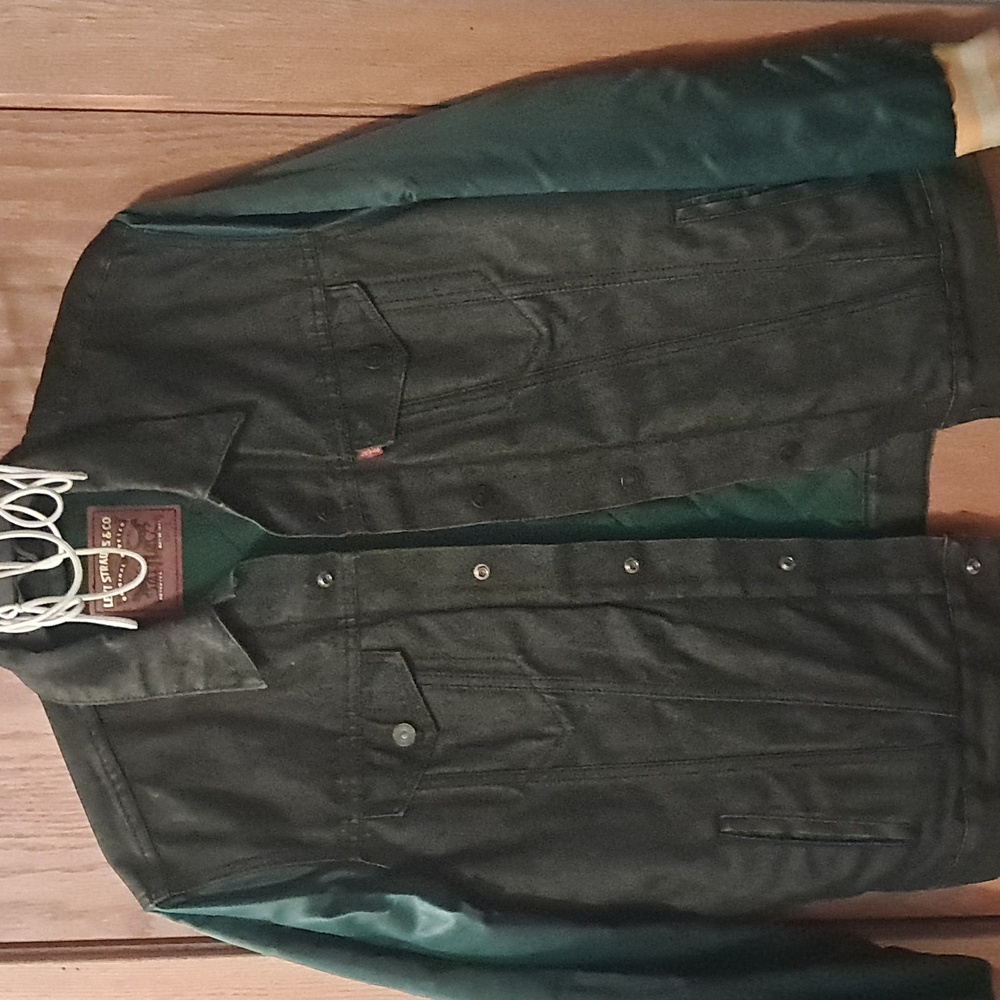 Levi greenbay packet jacket